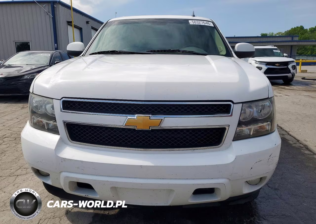2013 Chevrolet Suburban C1500 Lt VIN:1GNSCJE03DR103811 - 5