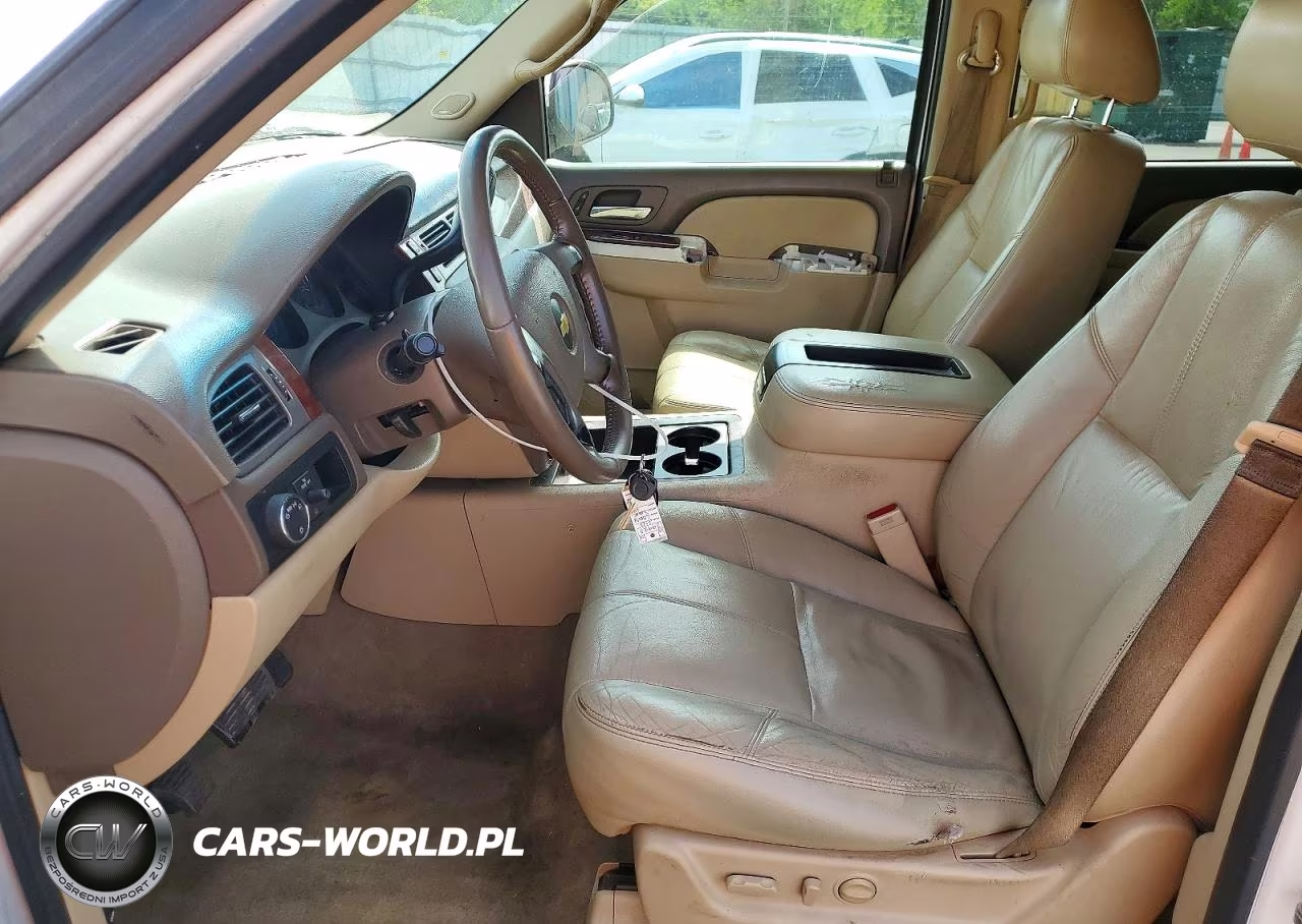 2013 Chevrolet Suburban C1500 Lt VIN:1GNSCJE03DR103811 - 7