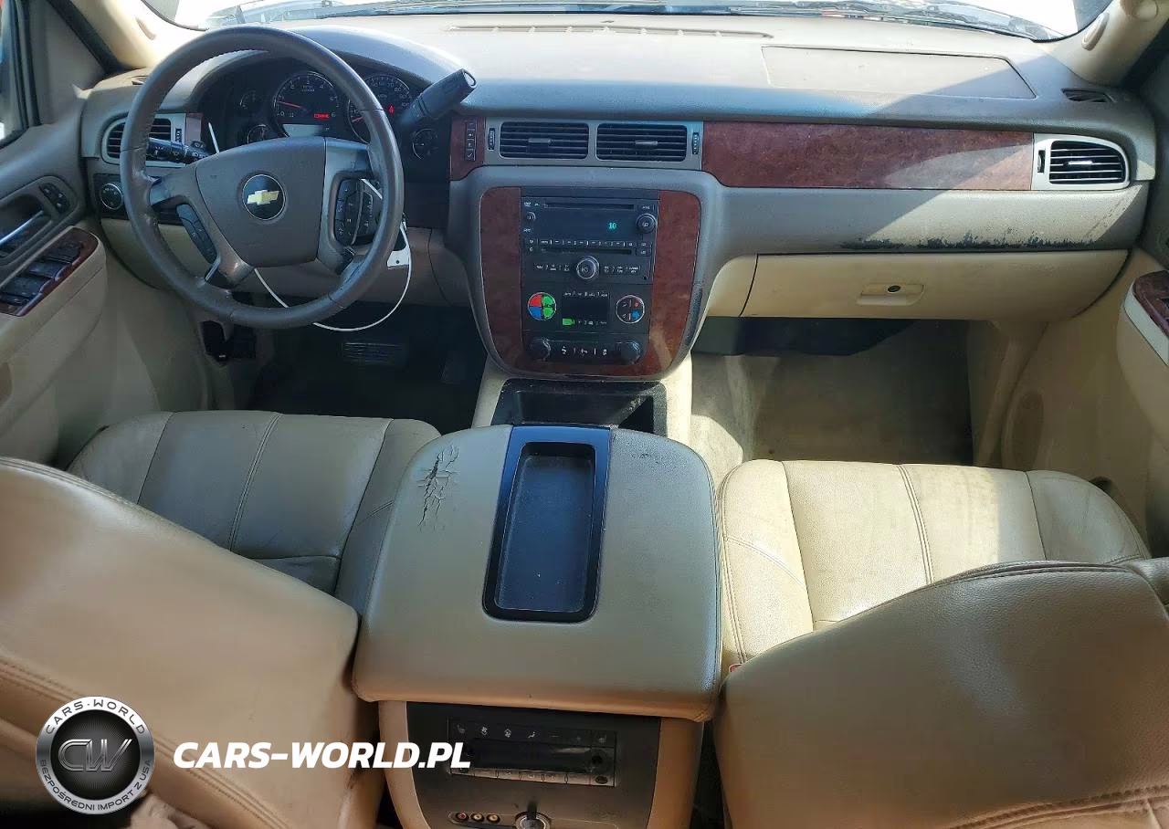 2013 Chevrolet Suburban C1500 Lt VIN:1GNSCJE03DR103811 - 8
