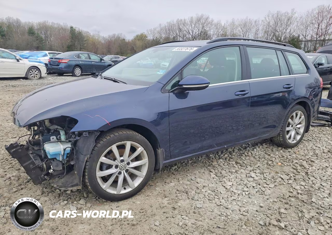 2017 Volkswagen Golf Sportwagen S