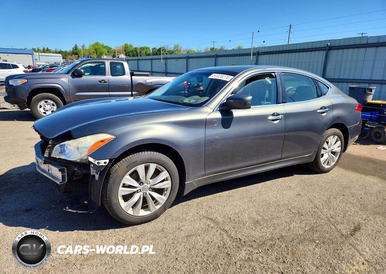 2011 Infiniti M37 X