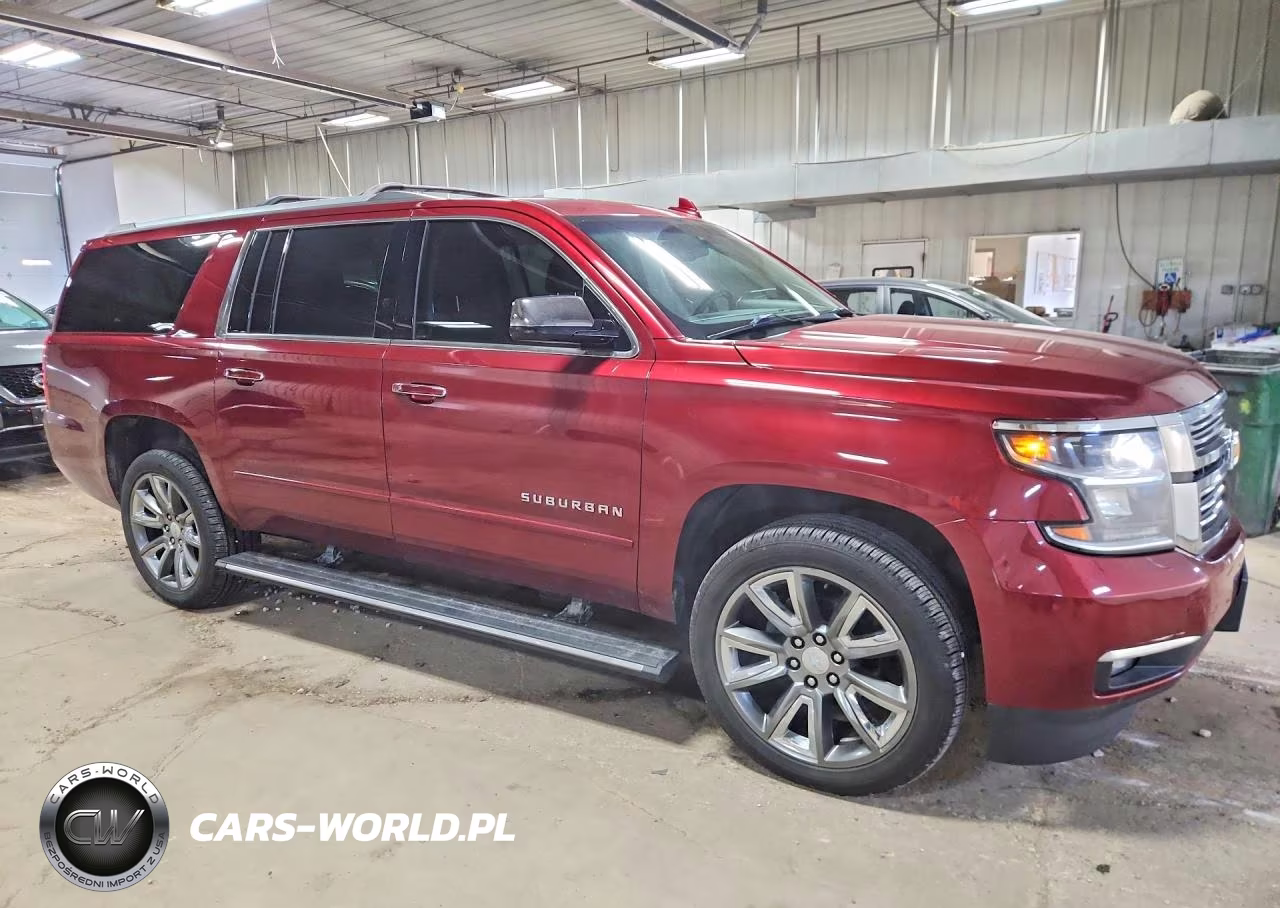 2018 Chevrolet Suburban K1500 Premier VIN:1GNSKJKCXJR296567 - 4
