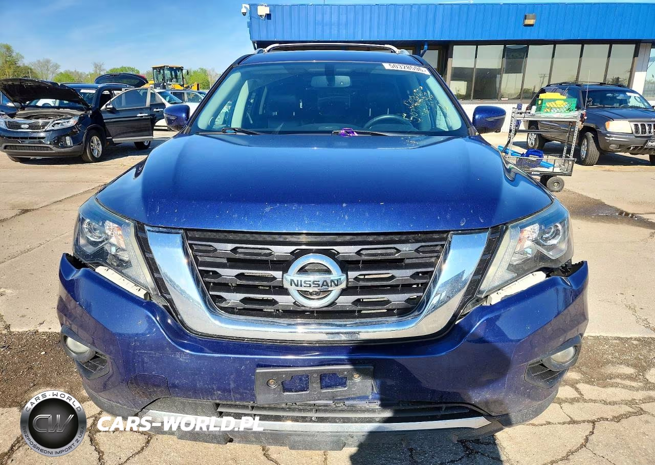 2017 Nissan Pathfinder Platinum VIN:5N1DR2MM4HC620565 - 5