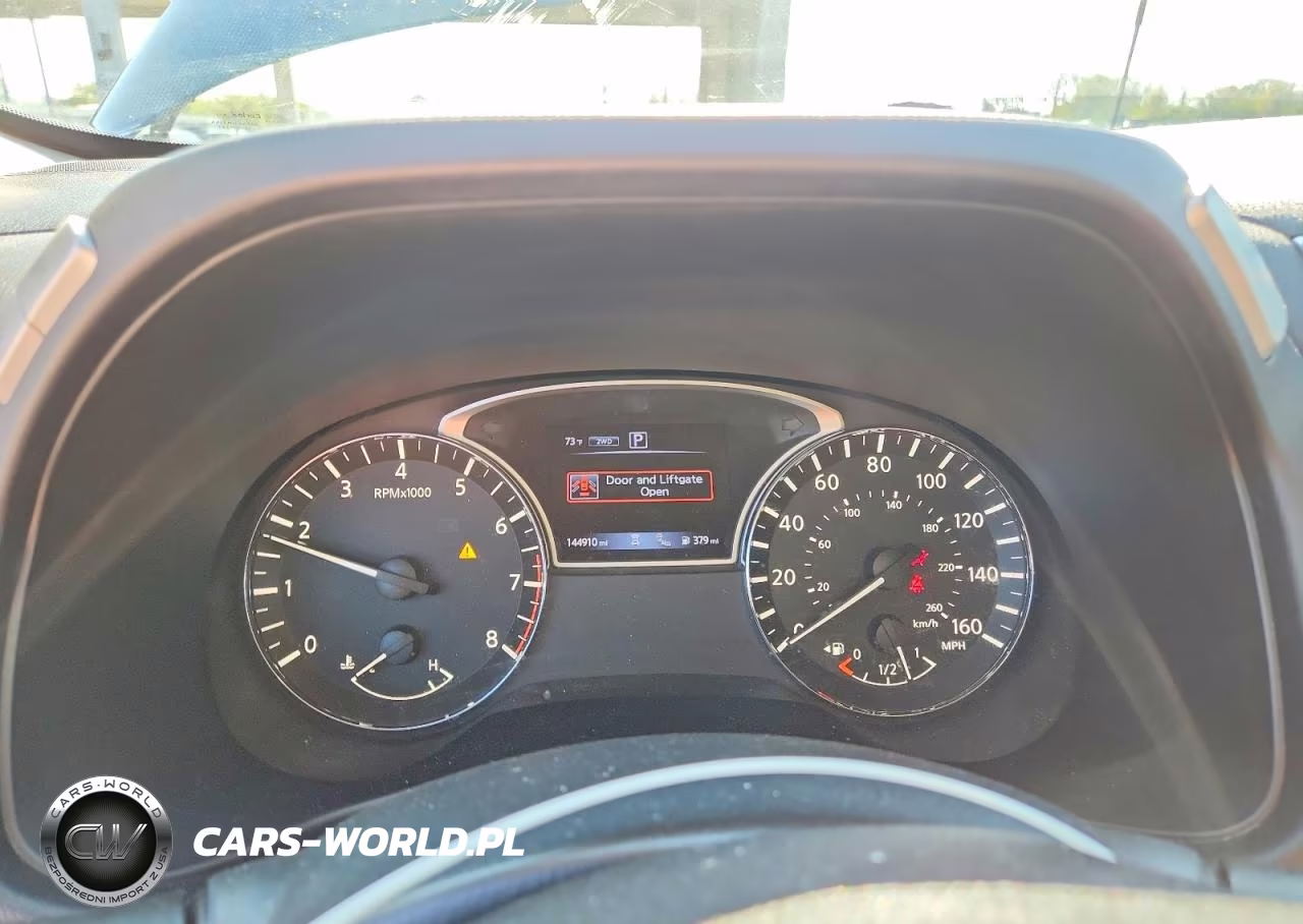 2017 Nissan Pathfinder Platinum VIN:5N1DR2MM4HC620565 - 9