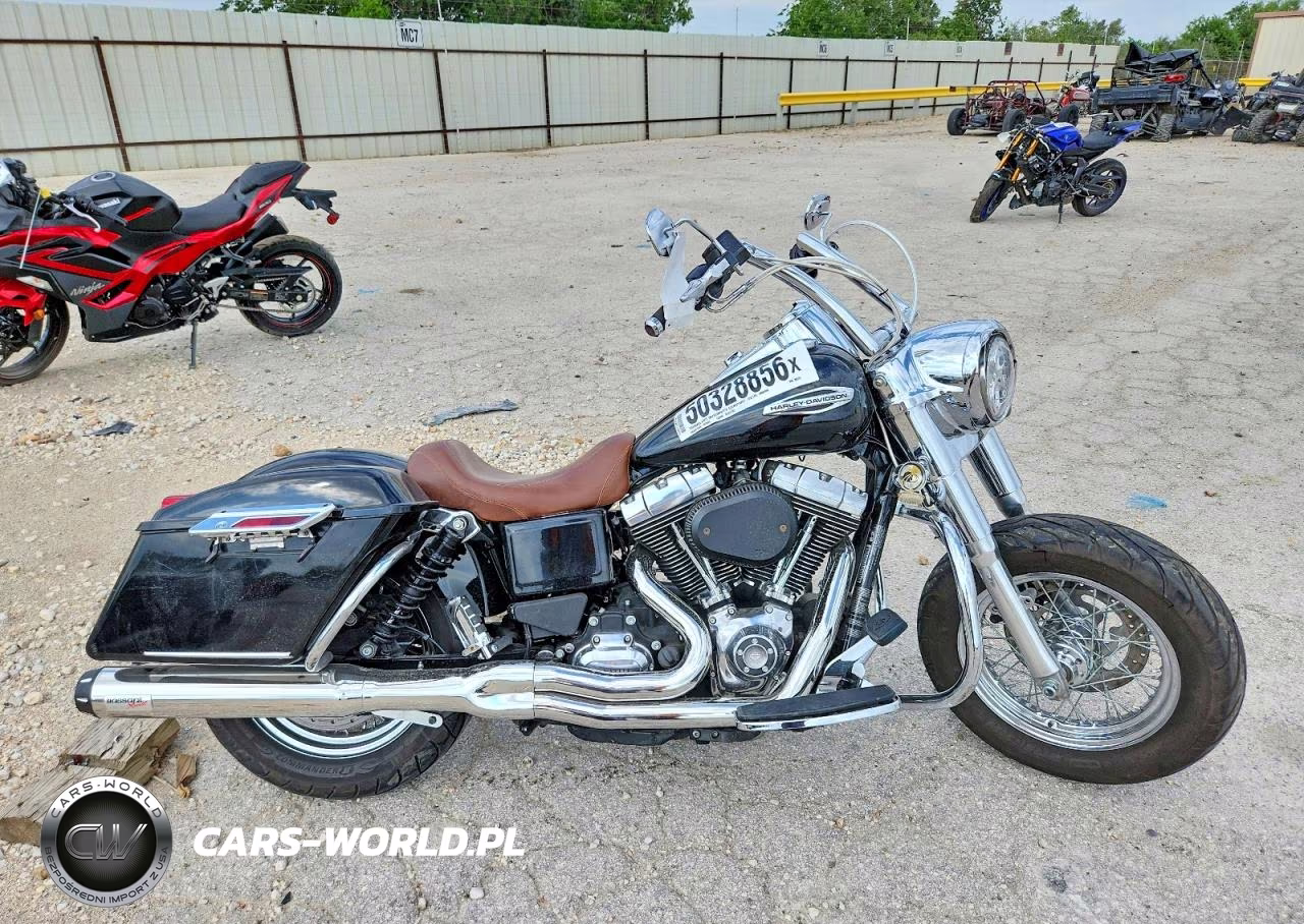 2015 Harley-Davidson Fld Switchback