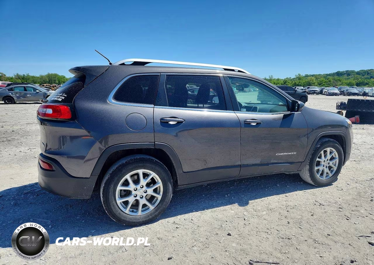 2014 Jeep Cherokee Latitude VIN:1C4PJMCB6EW296436 - 3