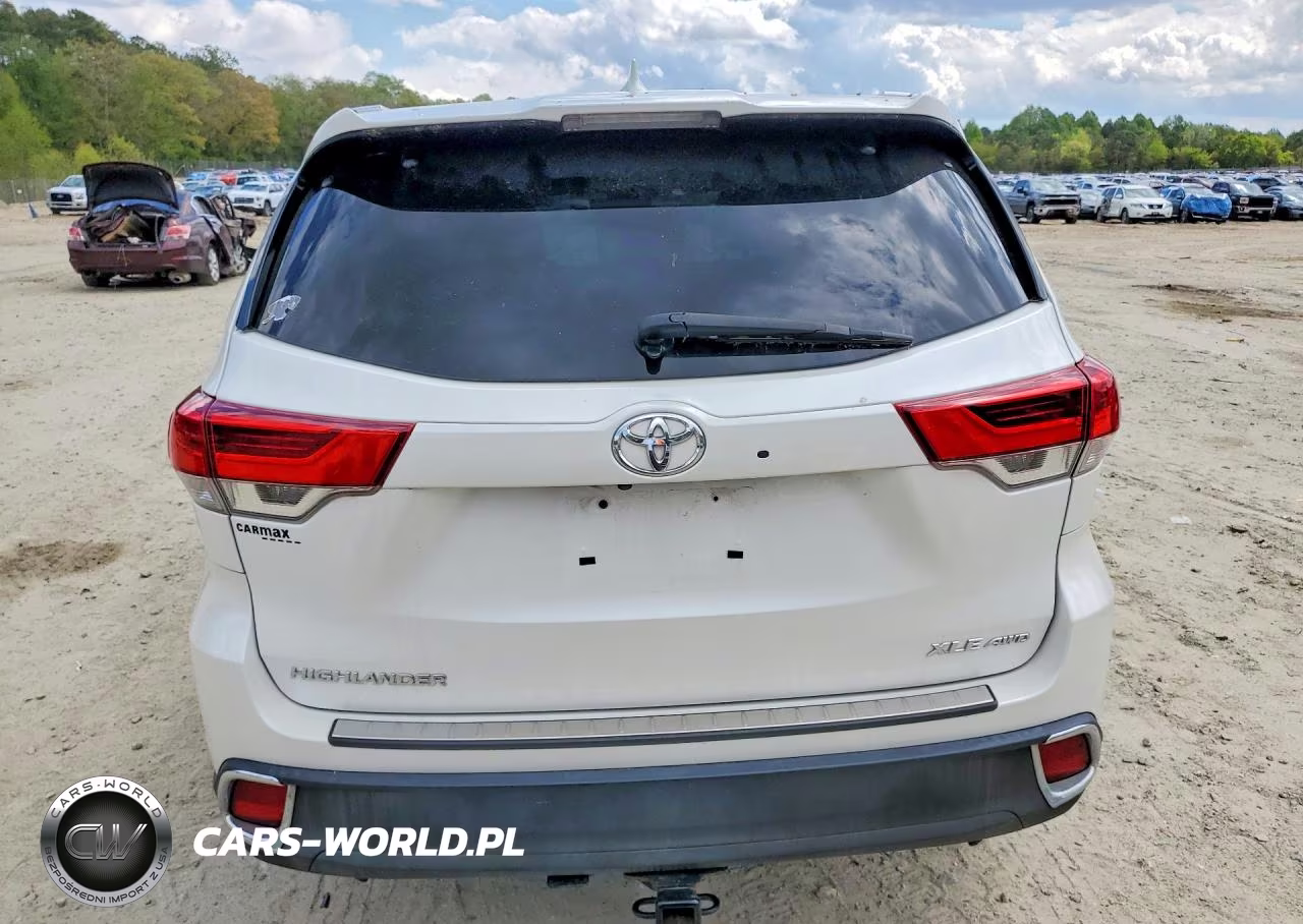 2018 Toyota Highlander Xle VIN:5TDJZRFH3JS833253 - 6