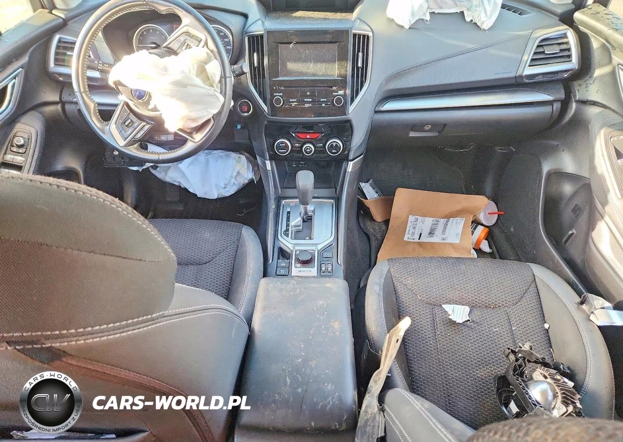 2020 Subaru Forester Premium VIN:JF2SKAJC7LH555486 - 8