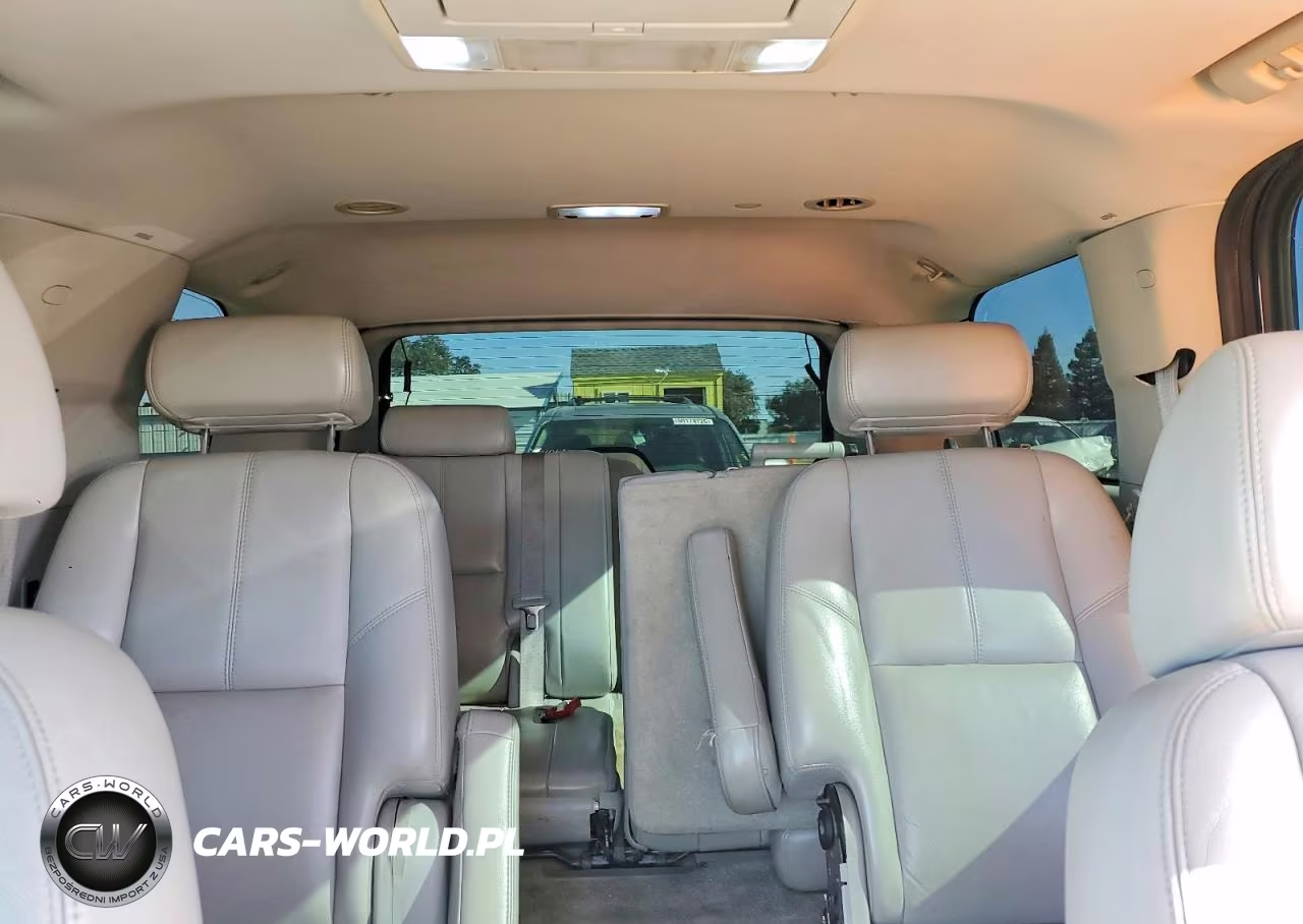 2007 Chevrolet Tahoe K1500 VIN:1GNFK13047J117615 - 10