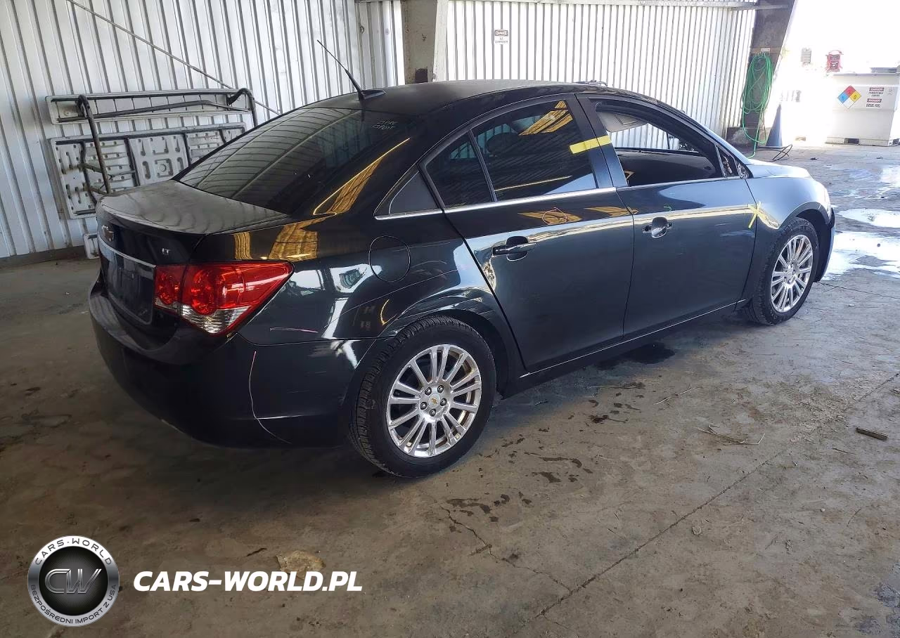 2014 Chevrolet Cruze Lt VIN:1G1PC5SB8E7372100 - 3