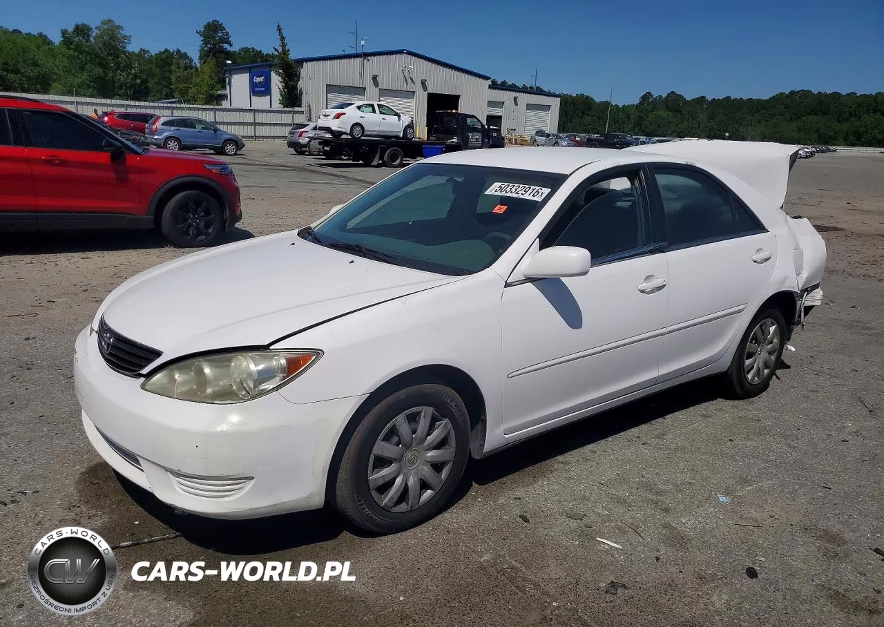 2005 Toyota Camry Le