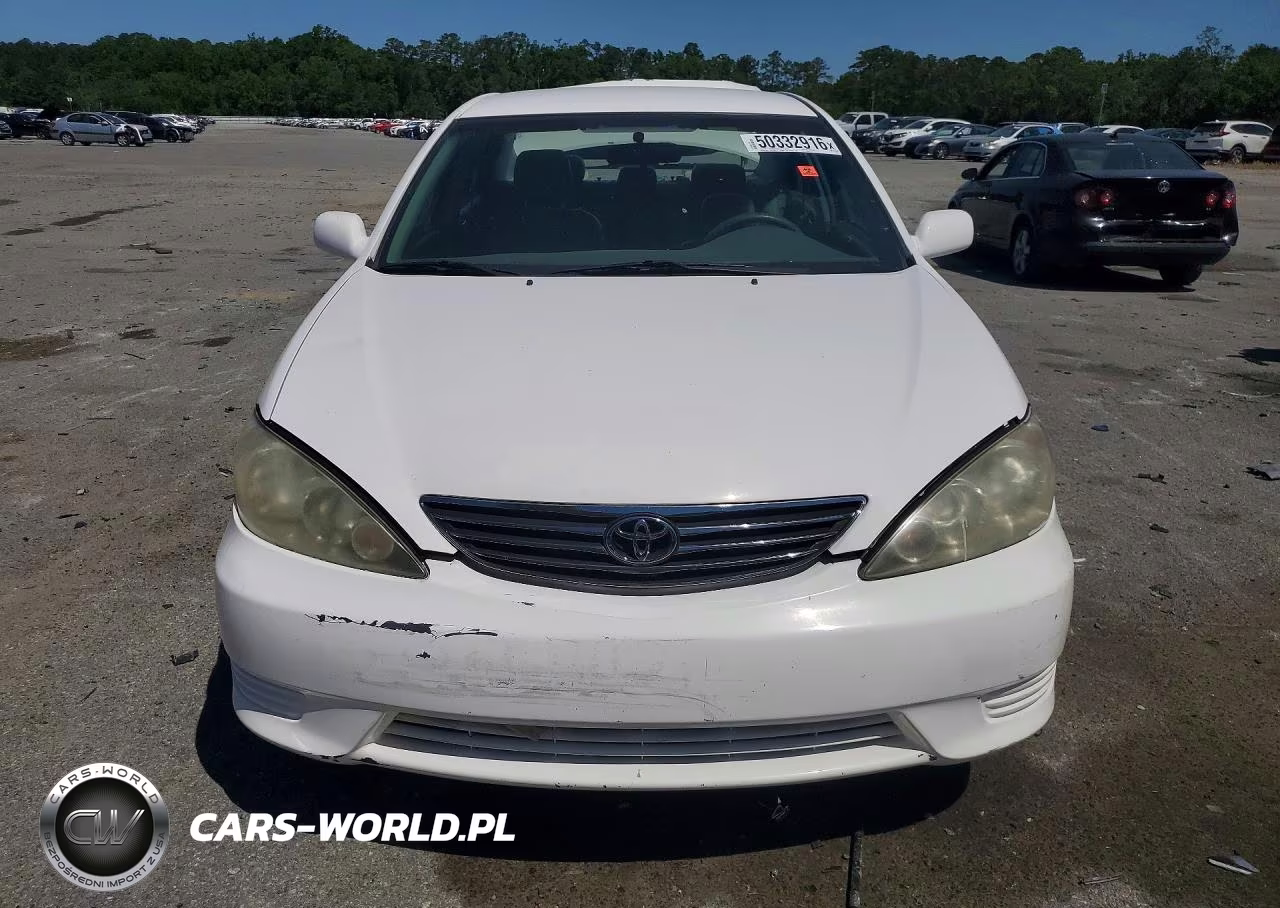 2005 Toyota Camry Le VIN:4T1BE32K55U606657 - 5