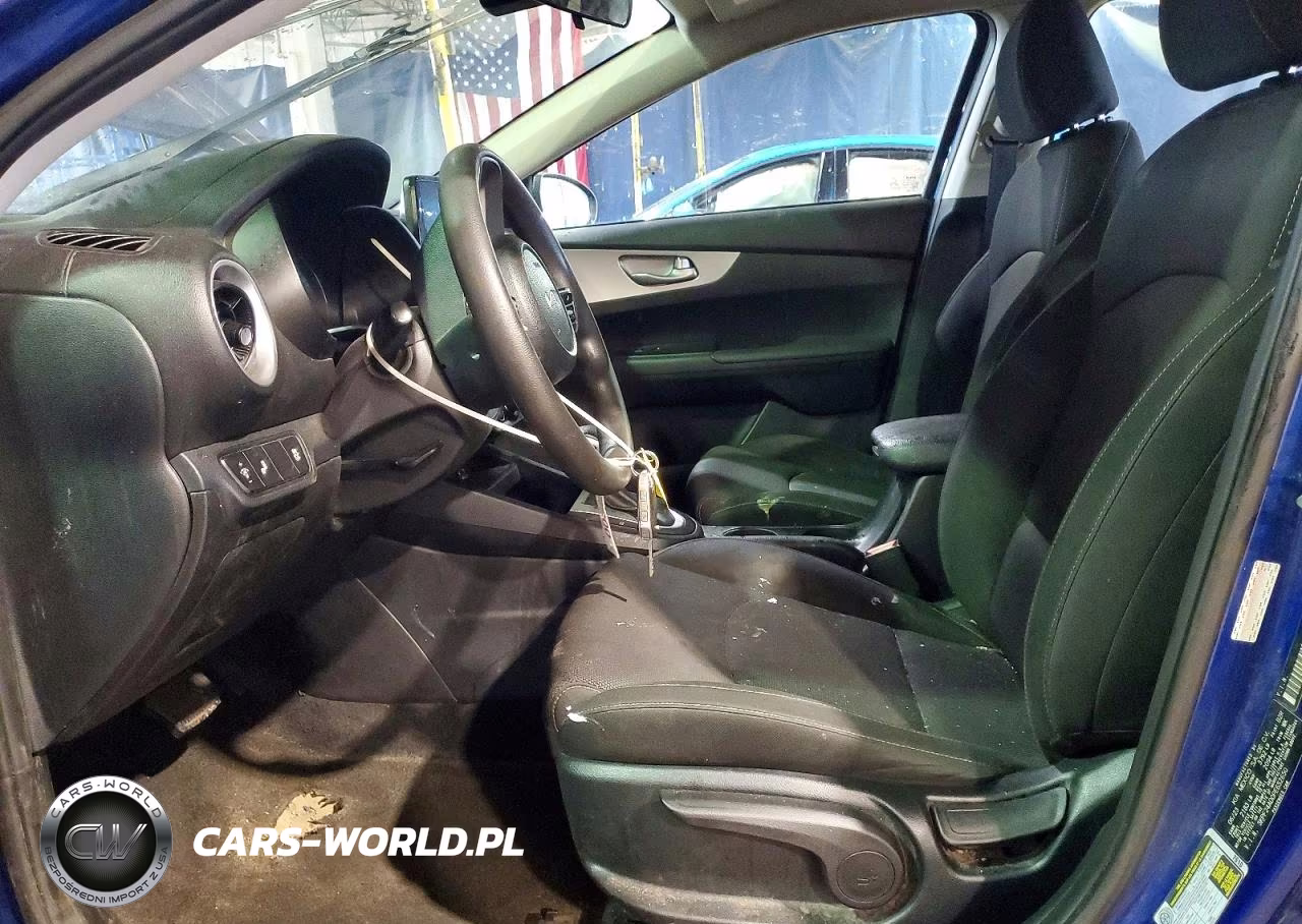 2023 Kia Forte Lxs VIN:3KPF24AD0PE652650 - 7