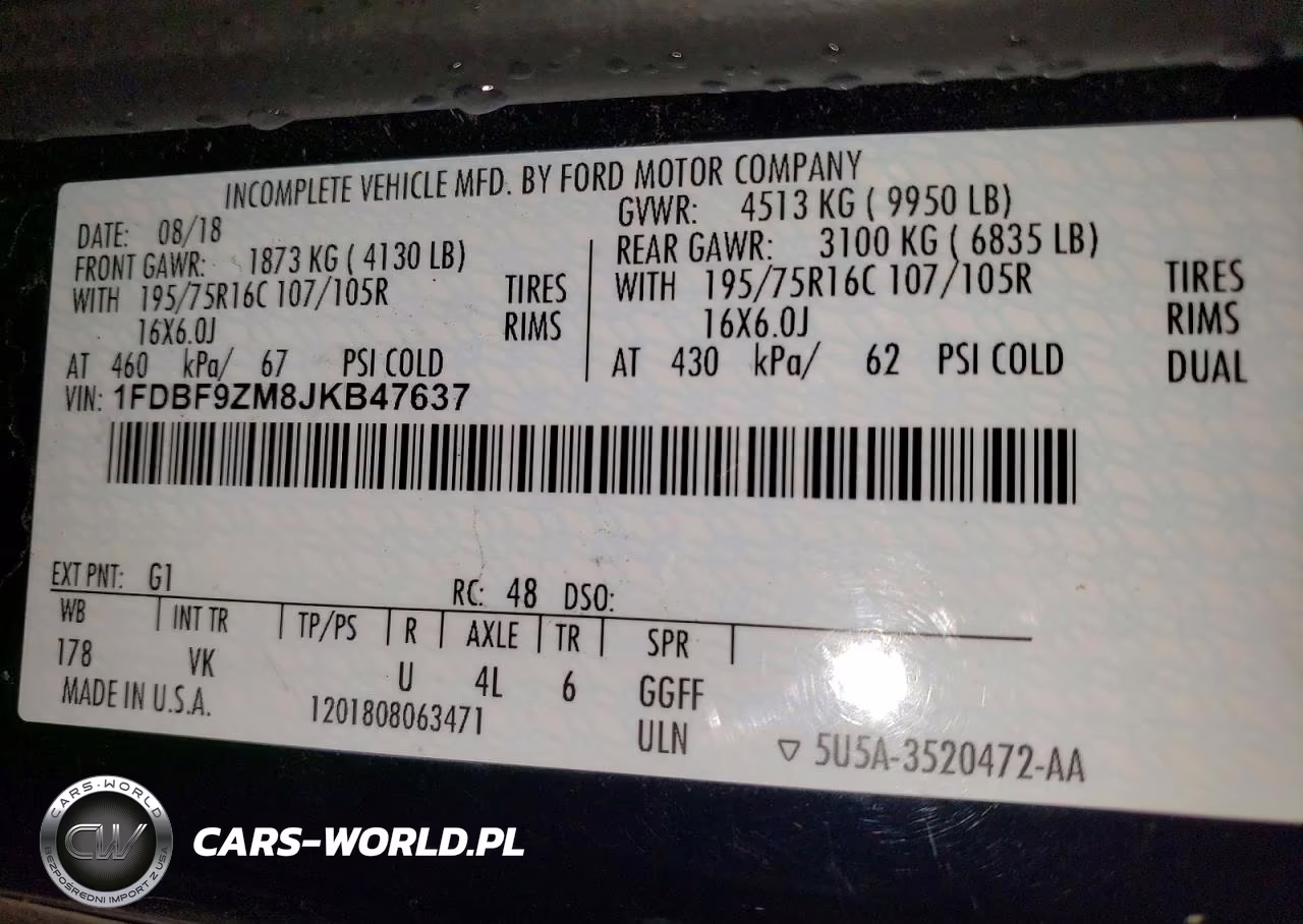 2018 Ford Transit Box Truck VIN:1FDBF9ZM8JKB47637 - 12