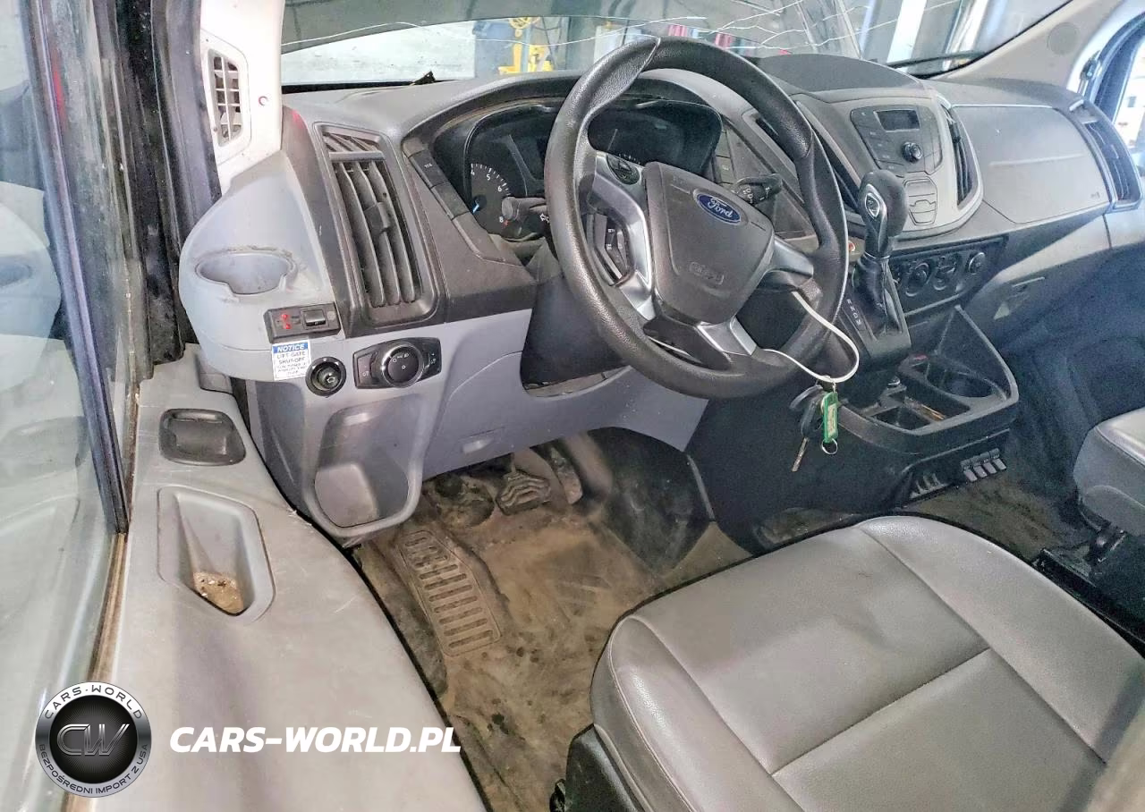 2018 Ford Transit Box Truck VIN:1FDBF9ZM8JKB47637 - 8