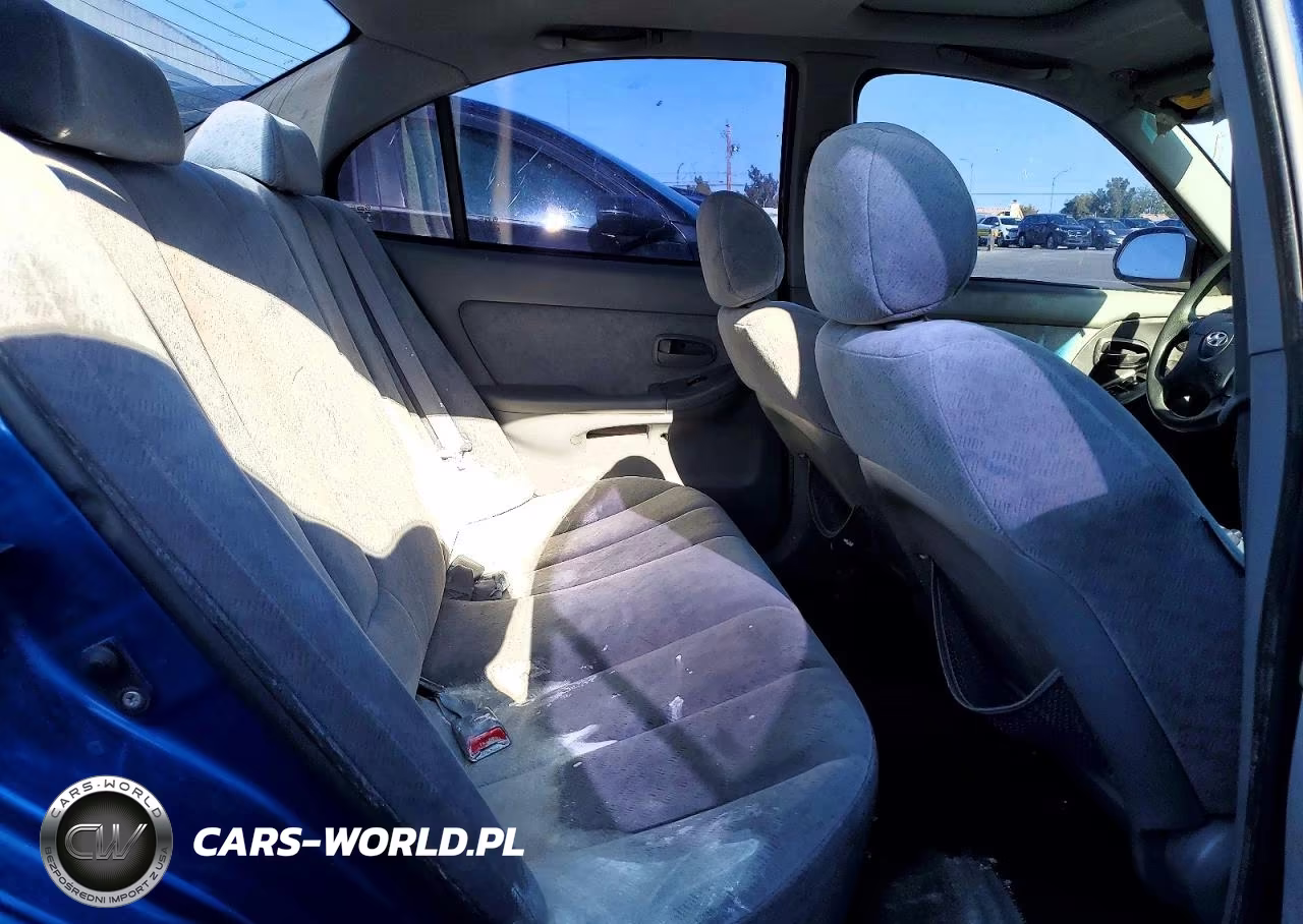 2005 Hyundai Elantra Gls VIN:KMHDN46D65U037960 - 10