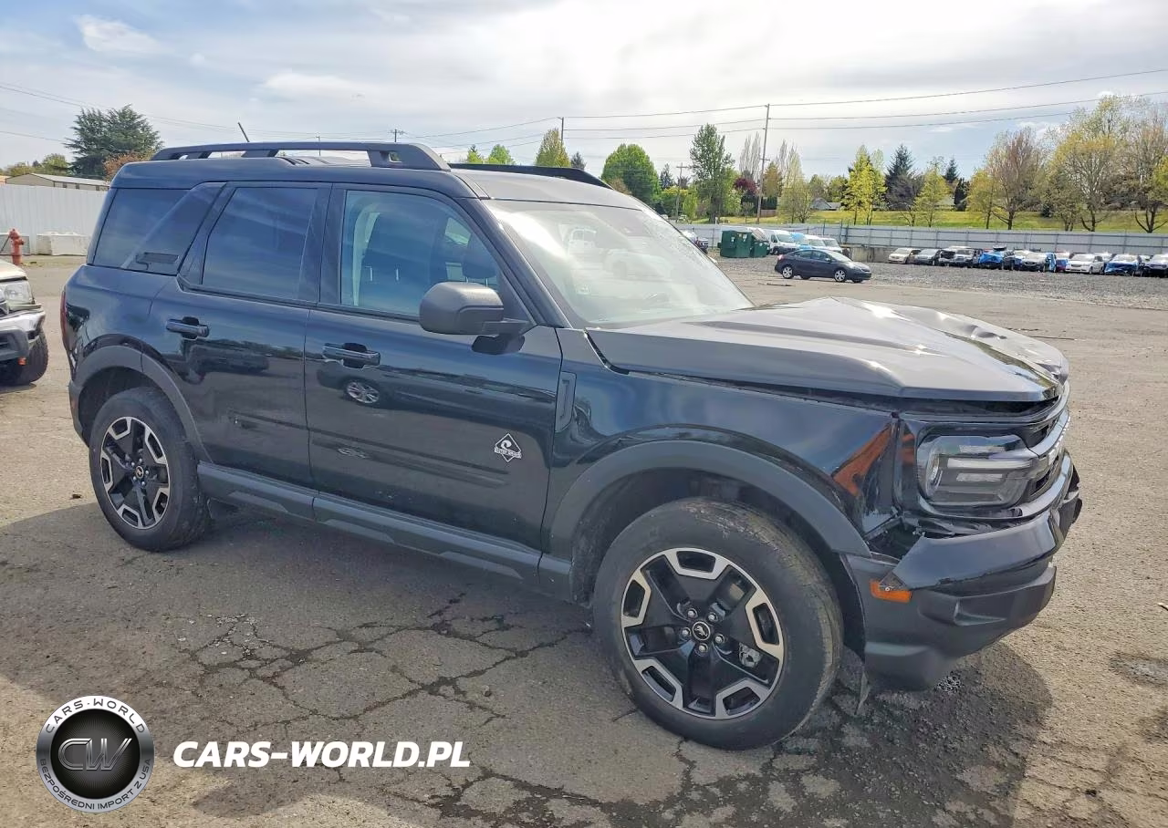 2023 Ford Bronco Sport Outer Banks VIN:3FMCR9C65PRD46106 - 4
