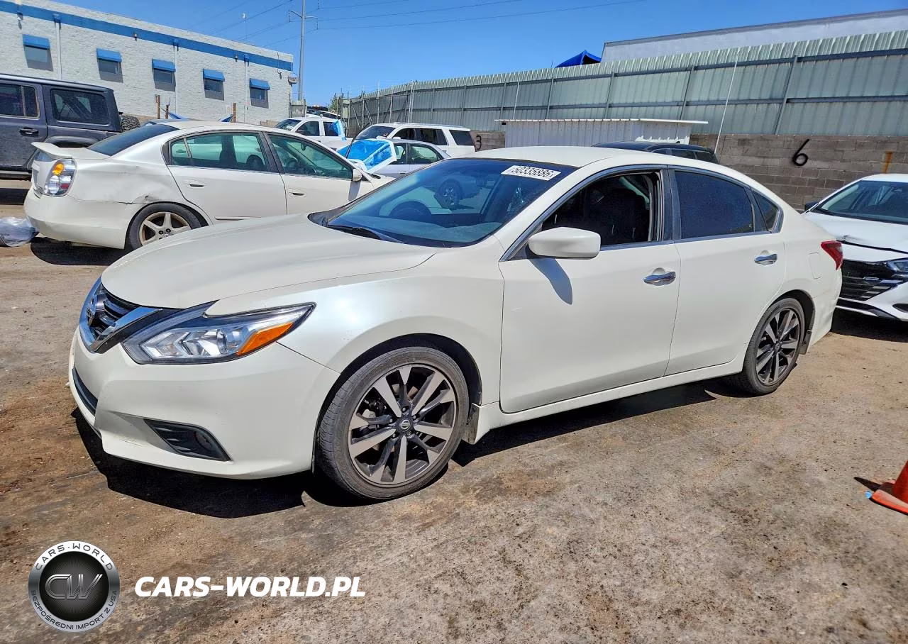 2018 Nissan Altima 2.5 Sr – zdjęcie 1 z 12