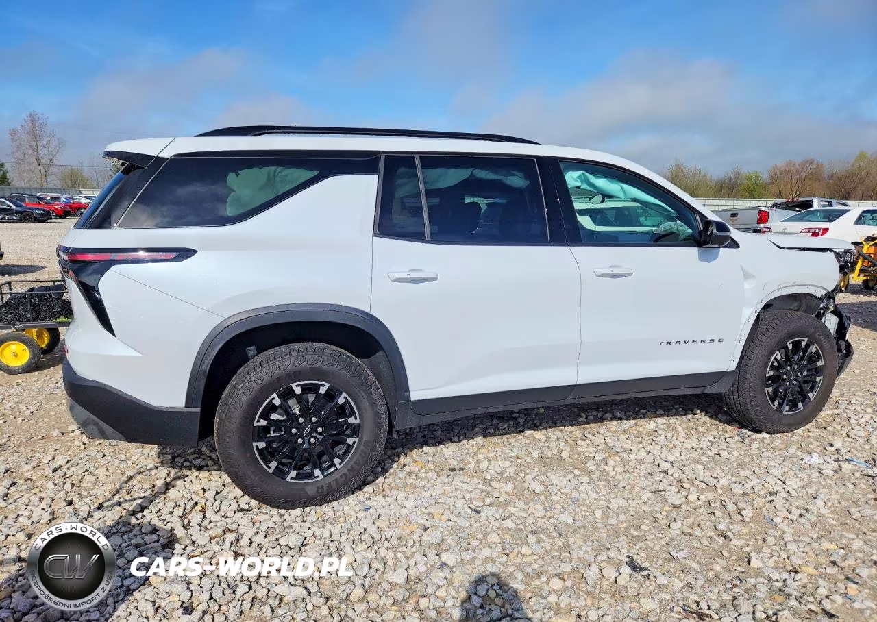 2026 Chevrolet Traverse Z71 VIN:1GNEVJKS3TJ187266 - 3