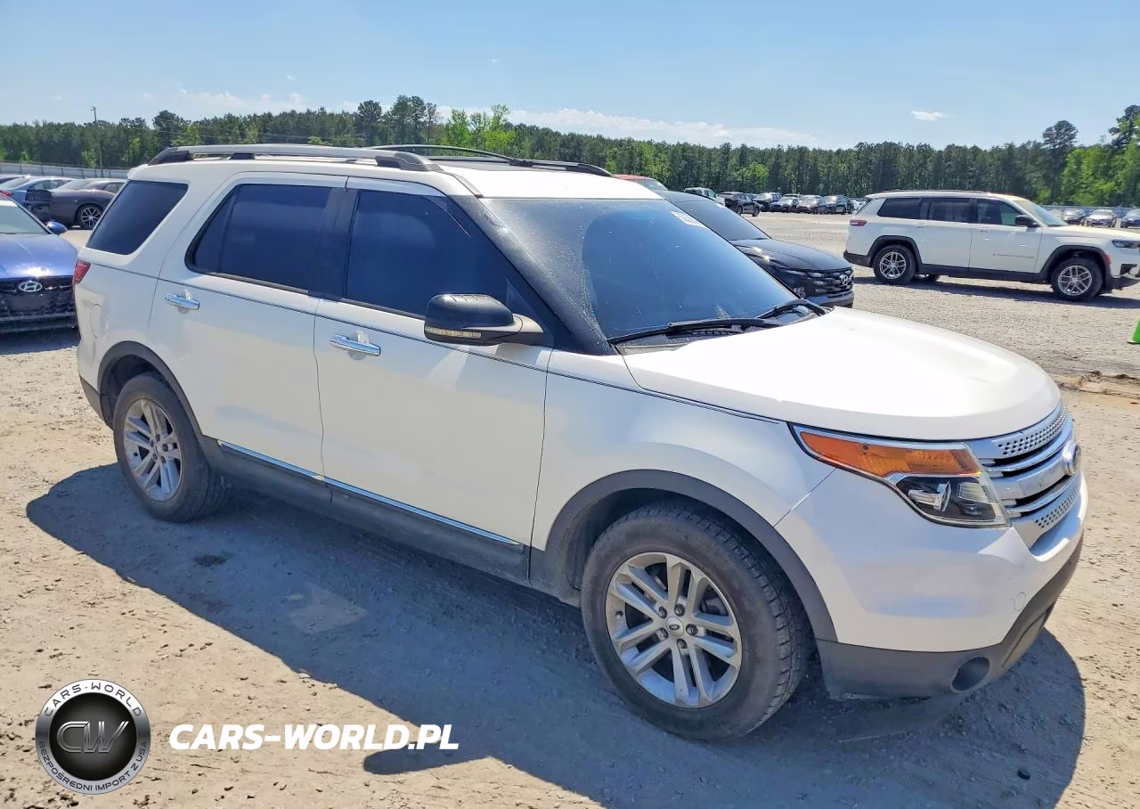 2012 Ford Explorer Xlt VIN:1FMHK7D84CGA54561 - 4