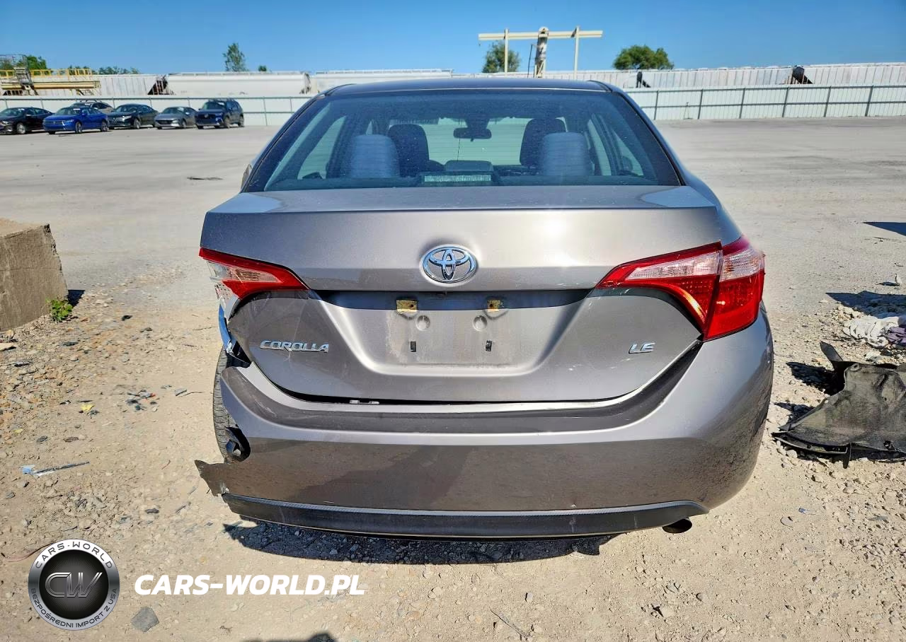 2018 Toyota Corolla Le VIN:5YFBURHE4JP842994 - 6