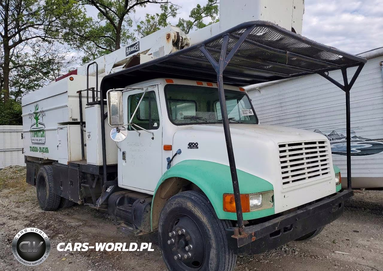 2000 International 4700 Forestry Bucket Truck VIN:1HTSCAAM2YH238178 - 9