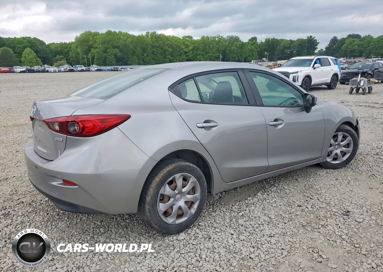 2015 Mazda 3 Sport VIN:3MZBM1U72FM160166 - 3