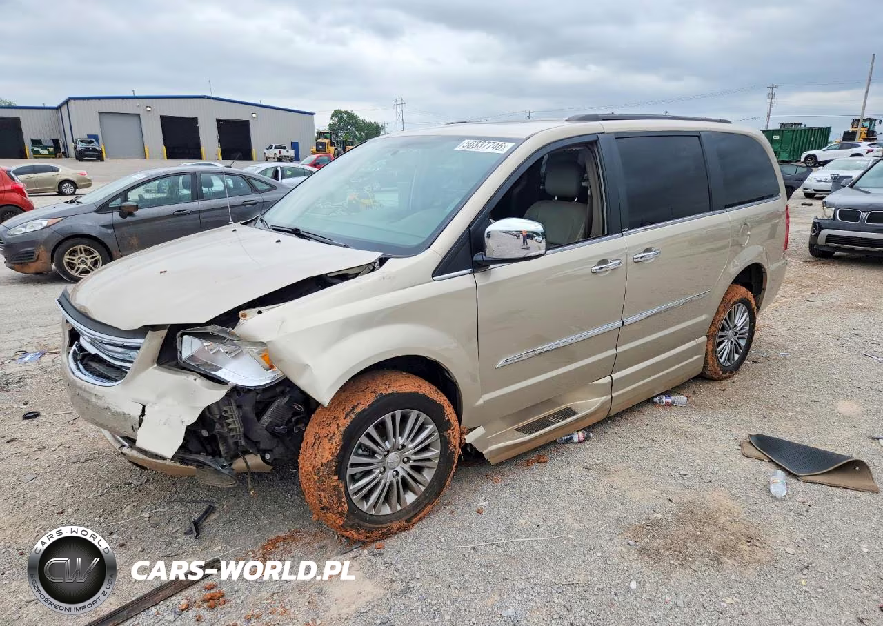 2014 Chrysler Town & Country Touring L