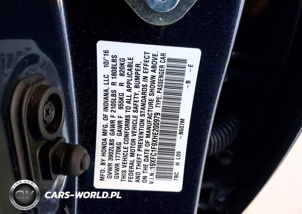 2017 Honda Civic Touring VIN:19XFC1F9XHE200979 - 13