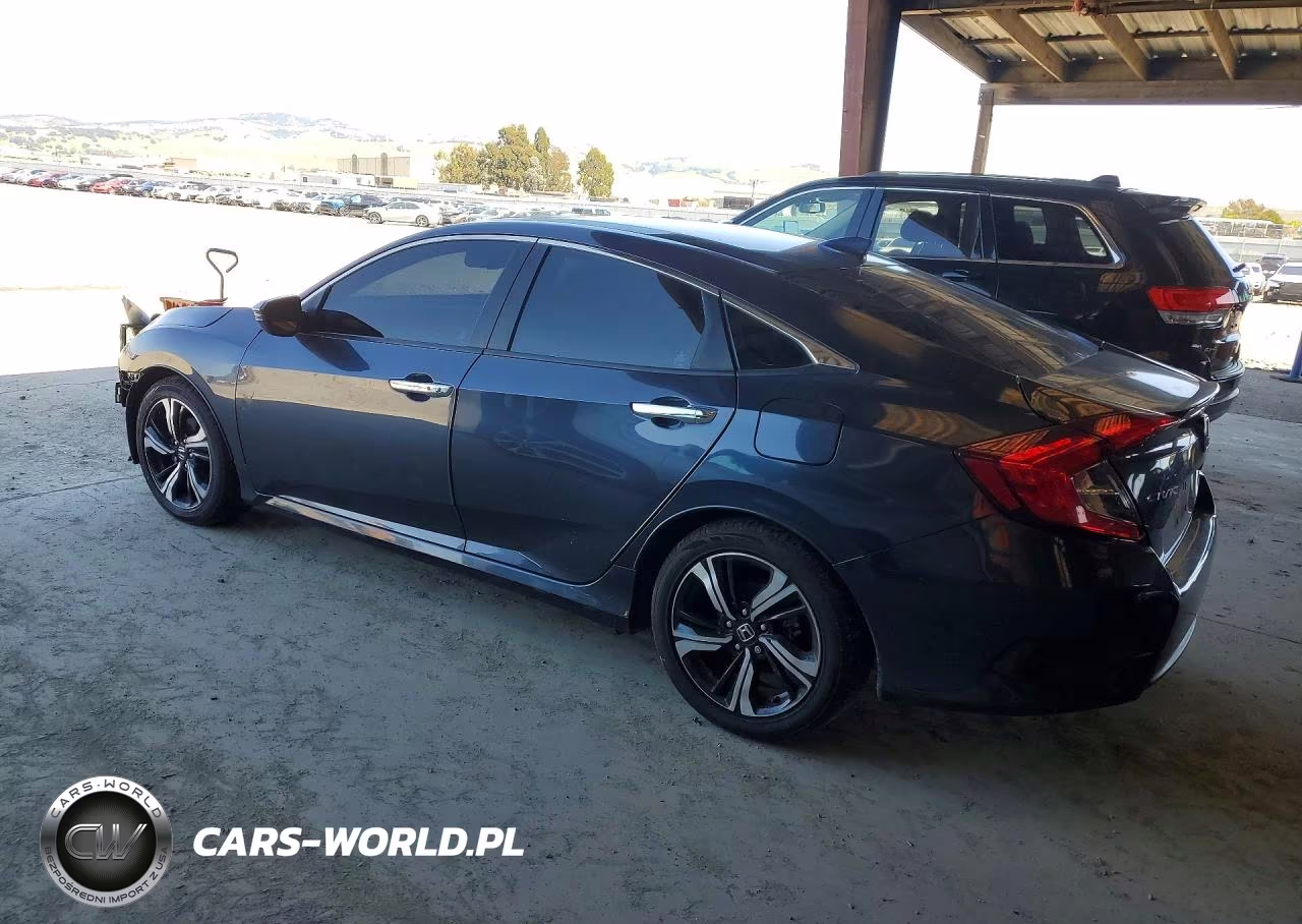2017 Honda Civic Touring VIN:19XFC1F9XHE200979 - 2