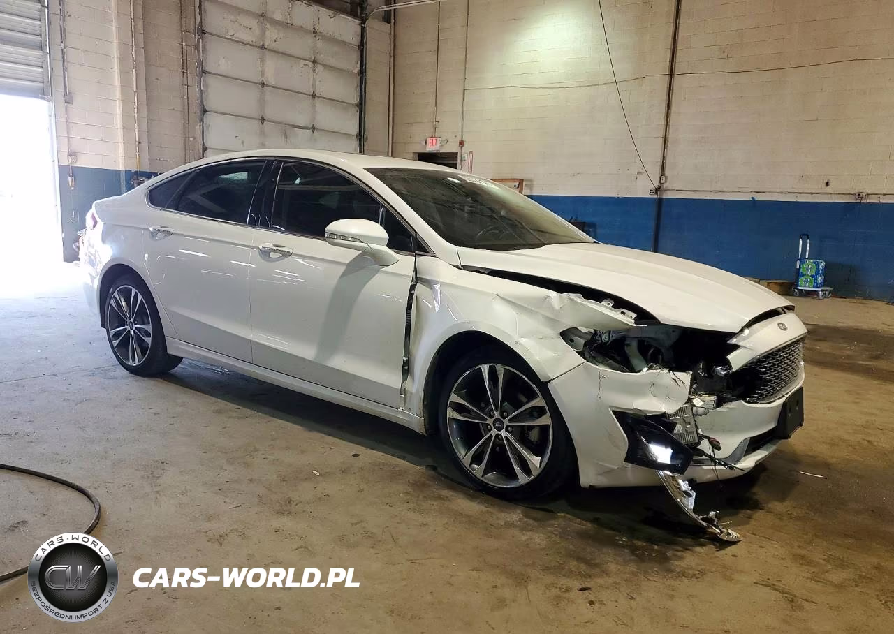2020 Ford Fusion Titanium VIN:3FA6P0D97LR131581 - 4