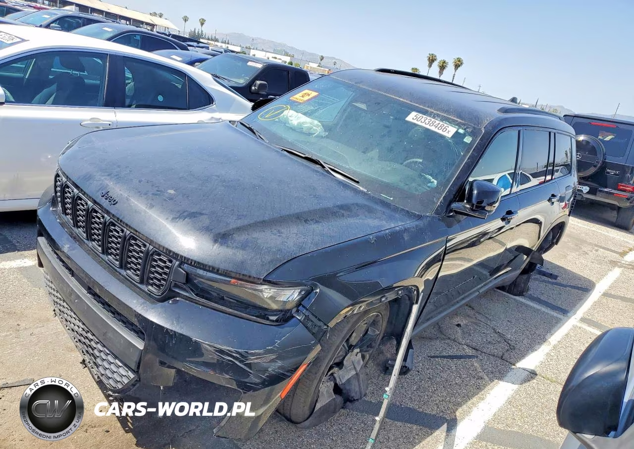 2023 Jeep Grand Cherokee L Laredo
