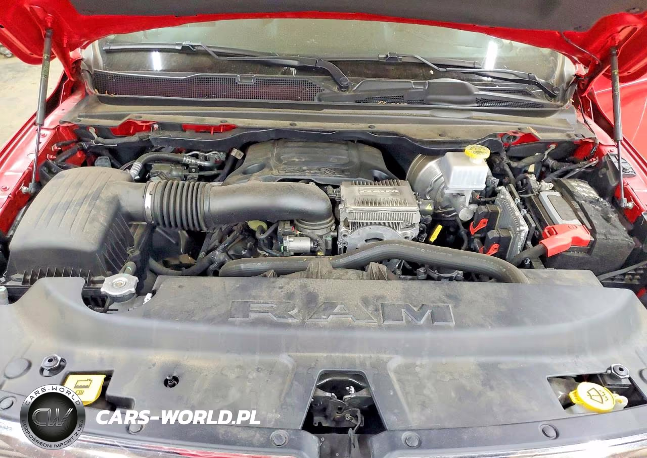 2021 Ram 1500 Laramie VIN:1C6SRFJT4MN653747 - 11