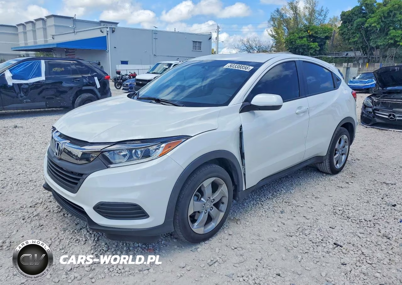 2020 HONDA HR-V LX