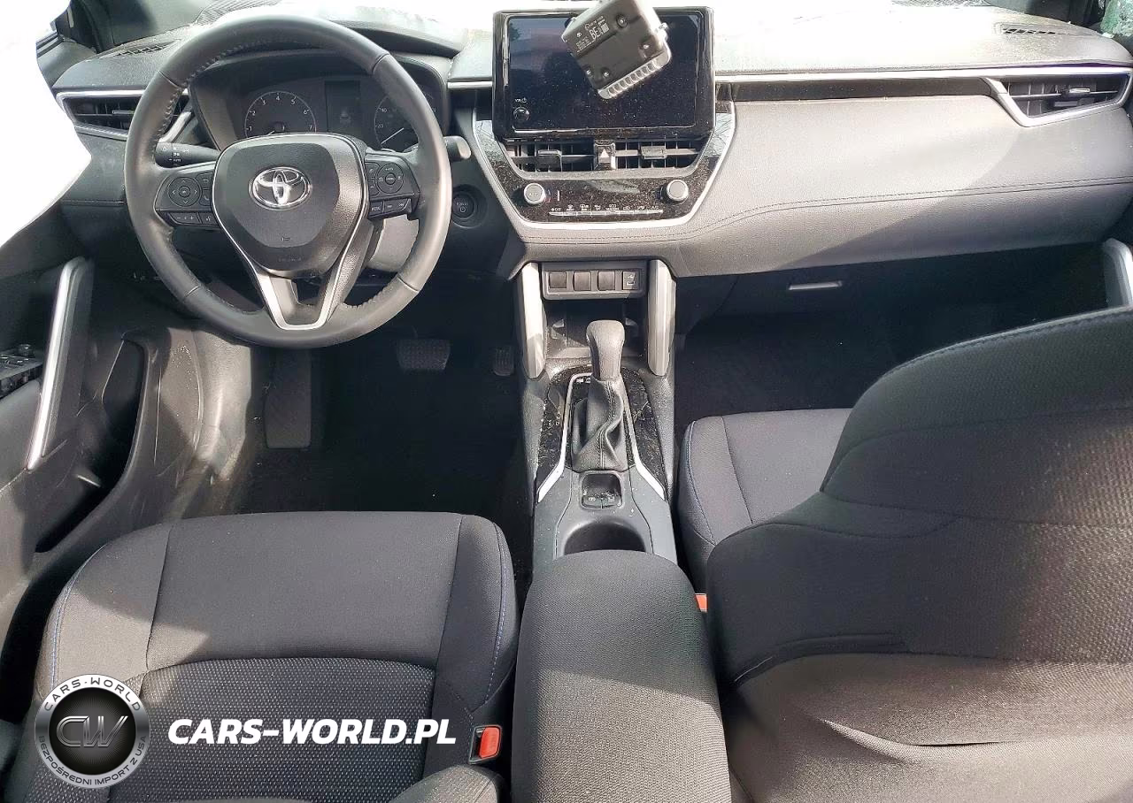 2024 Toyota Corolla Cross Hybrid Se VIN:7MUFBABGXRV024102 - 8