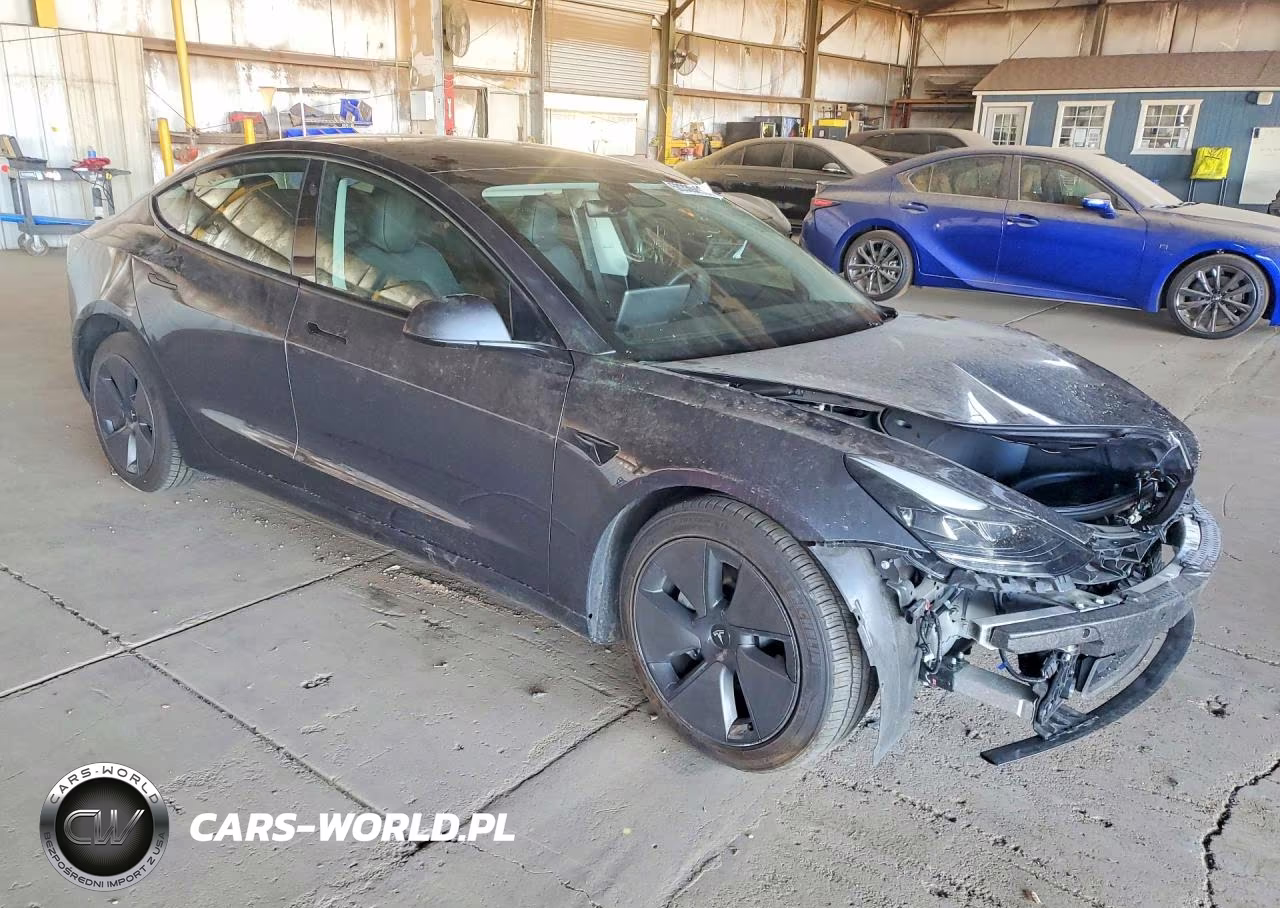 2023 Tesla Model 3 VIN:5YJ3E1EA1PF697695 - 4