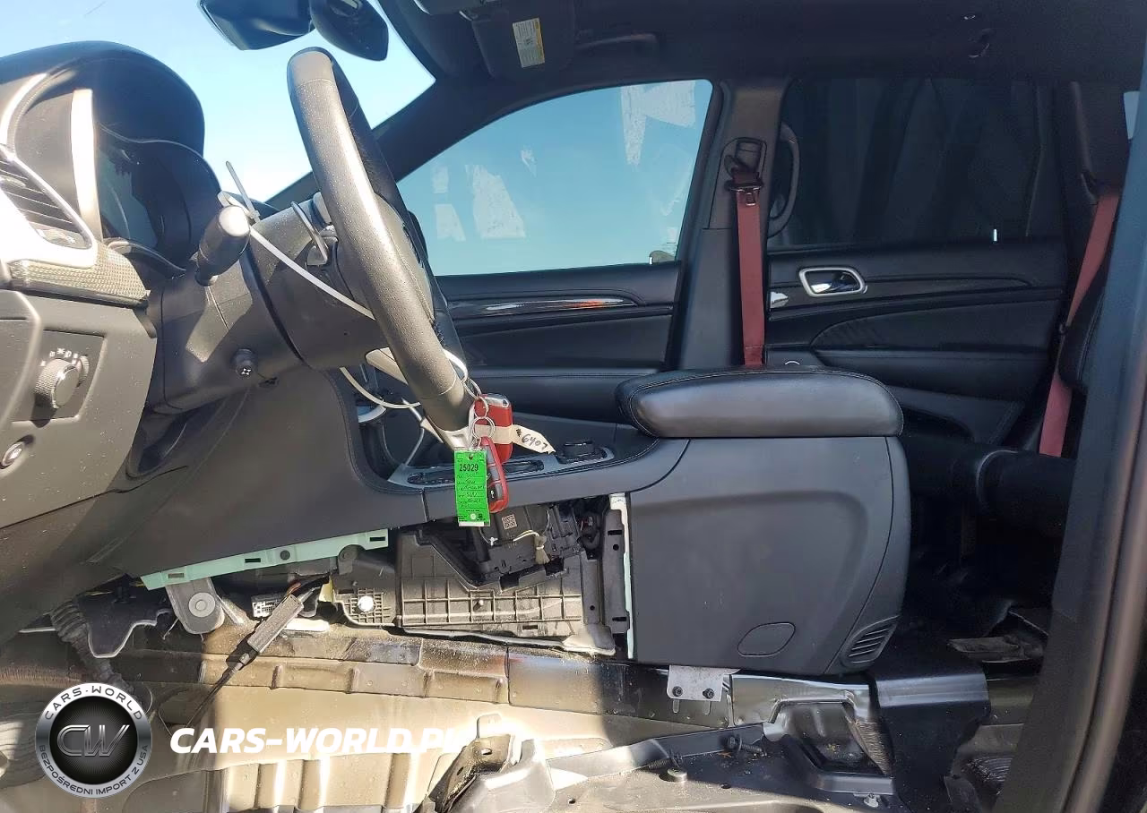 2019 Jeep Grand Cherokee Trackhawk VIN:1C4RJFN92KC549568 - 7