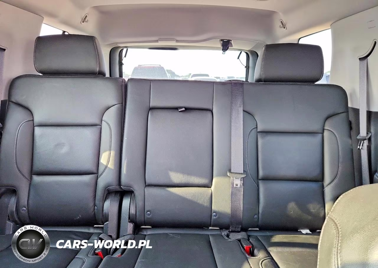 2018 Chevrolet Tahoe C1500 Lt VIN:1GNSCBKC1JR156183 - 10
