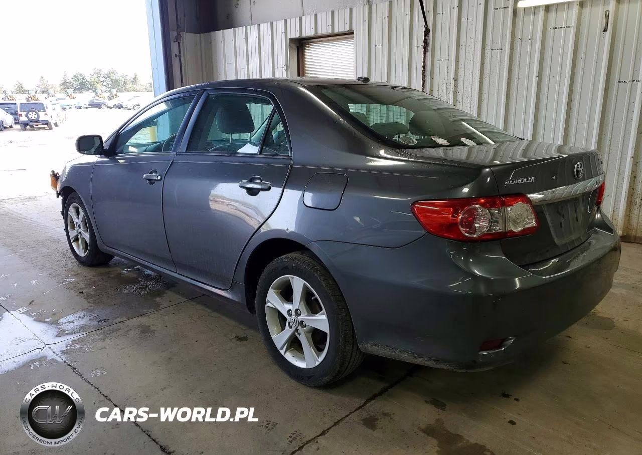 2013 Toyota Corolla Le VIN:2T1BU4EEXDC125026 - 2