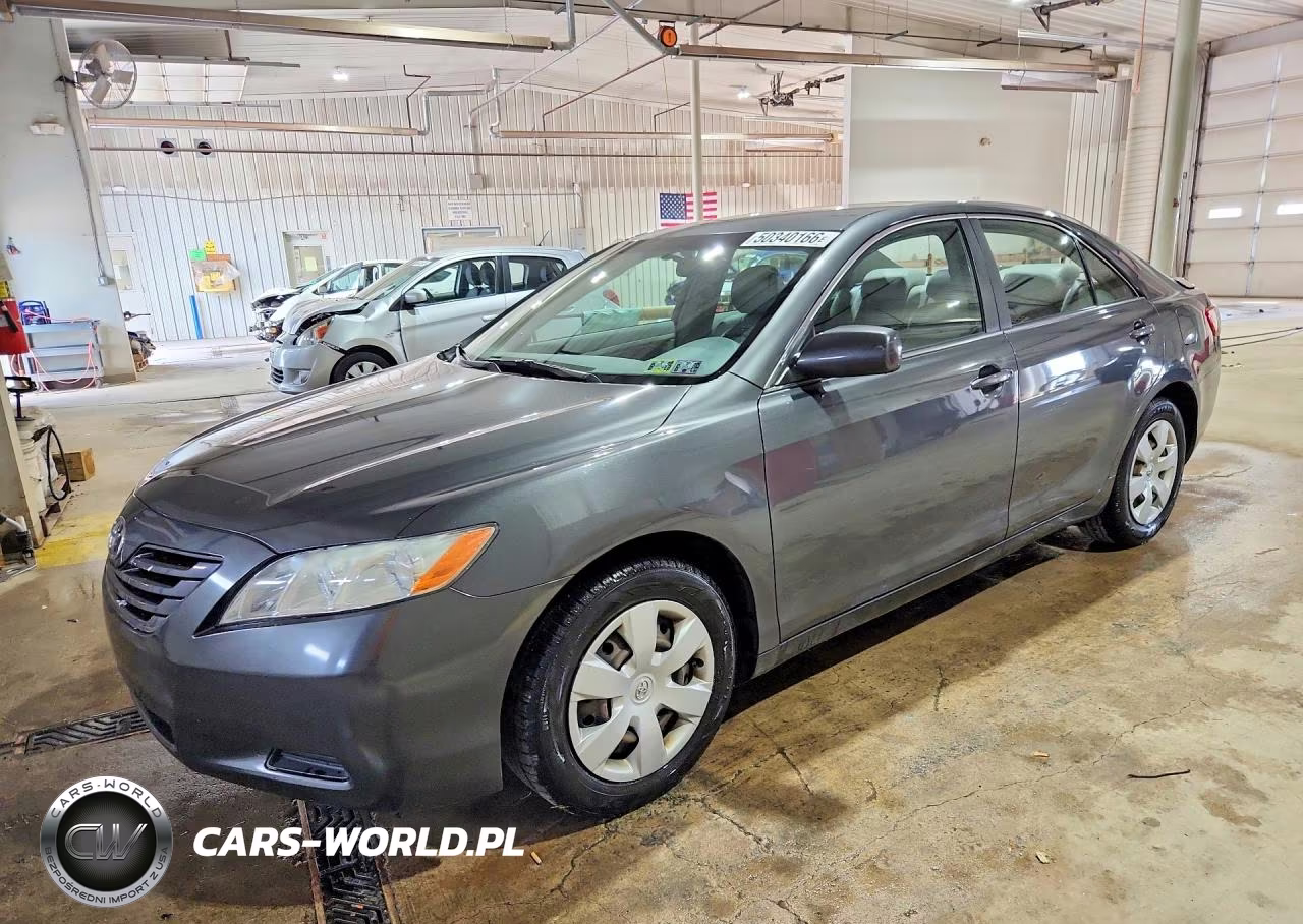 2007 Toyota Camry Le – zdjęcie 1 z 12