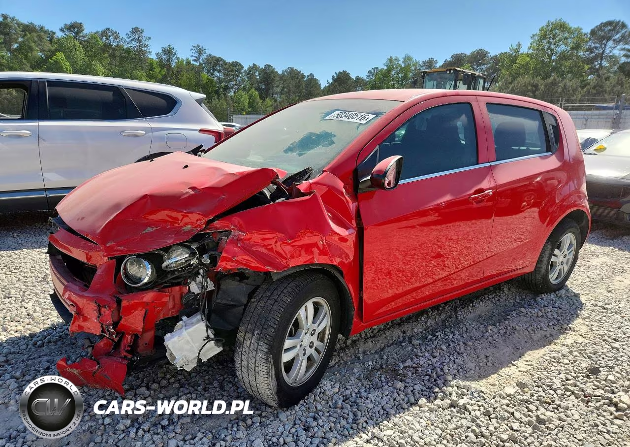 2015 Chevrolet Sonic Lt – zdjęcie 1 z 12