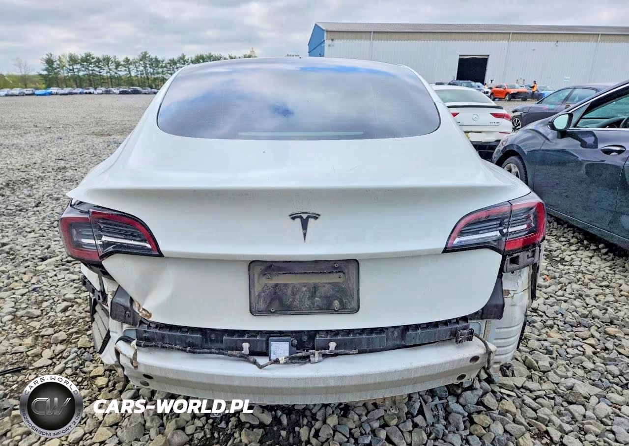 2023 Tesla Model 3 VIN:5YJ3E1EAXPF473325 - 6