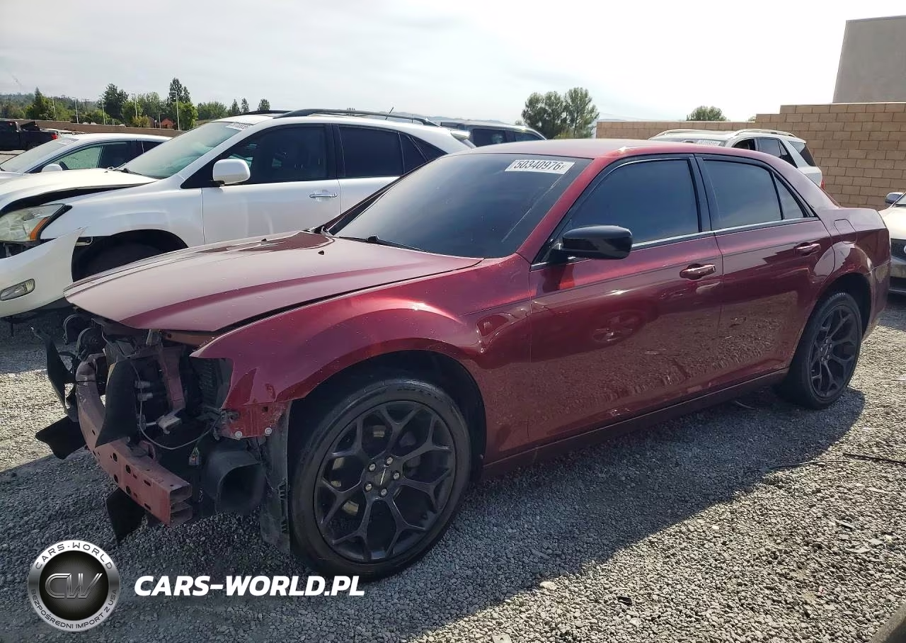 2020 Chrysler 300 Touring