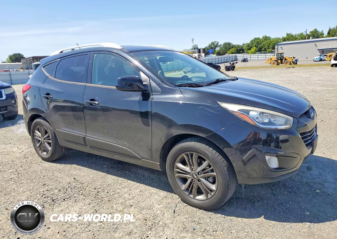 2014 Hyundai Tucson Se VIN:KM8JU3AG1EU839382 - 4