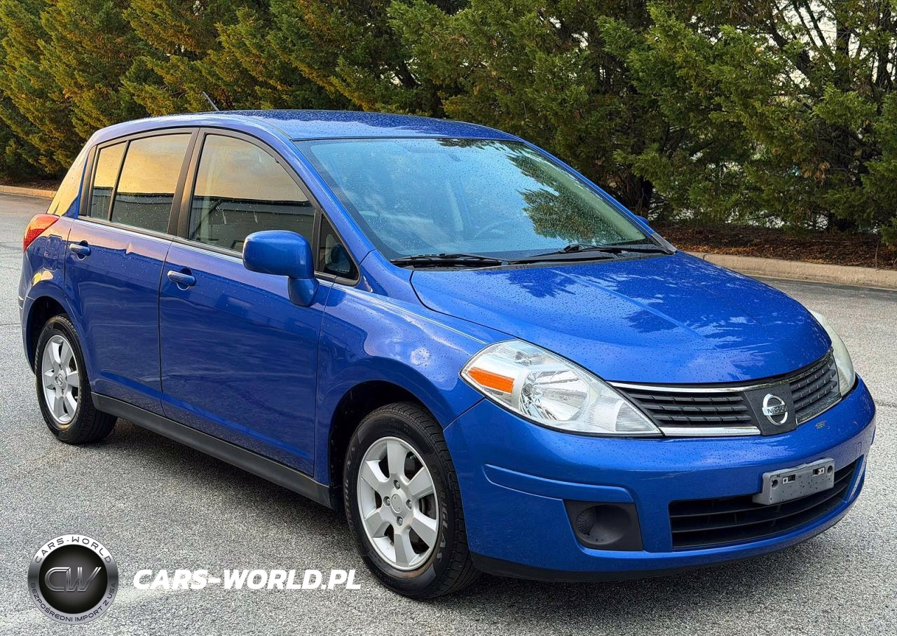 2009 Nissan Versa 1.8 S