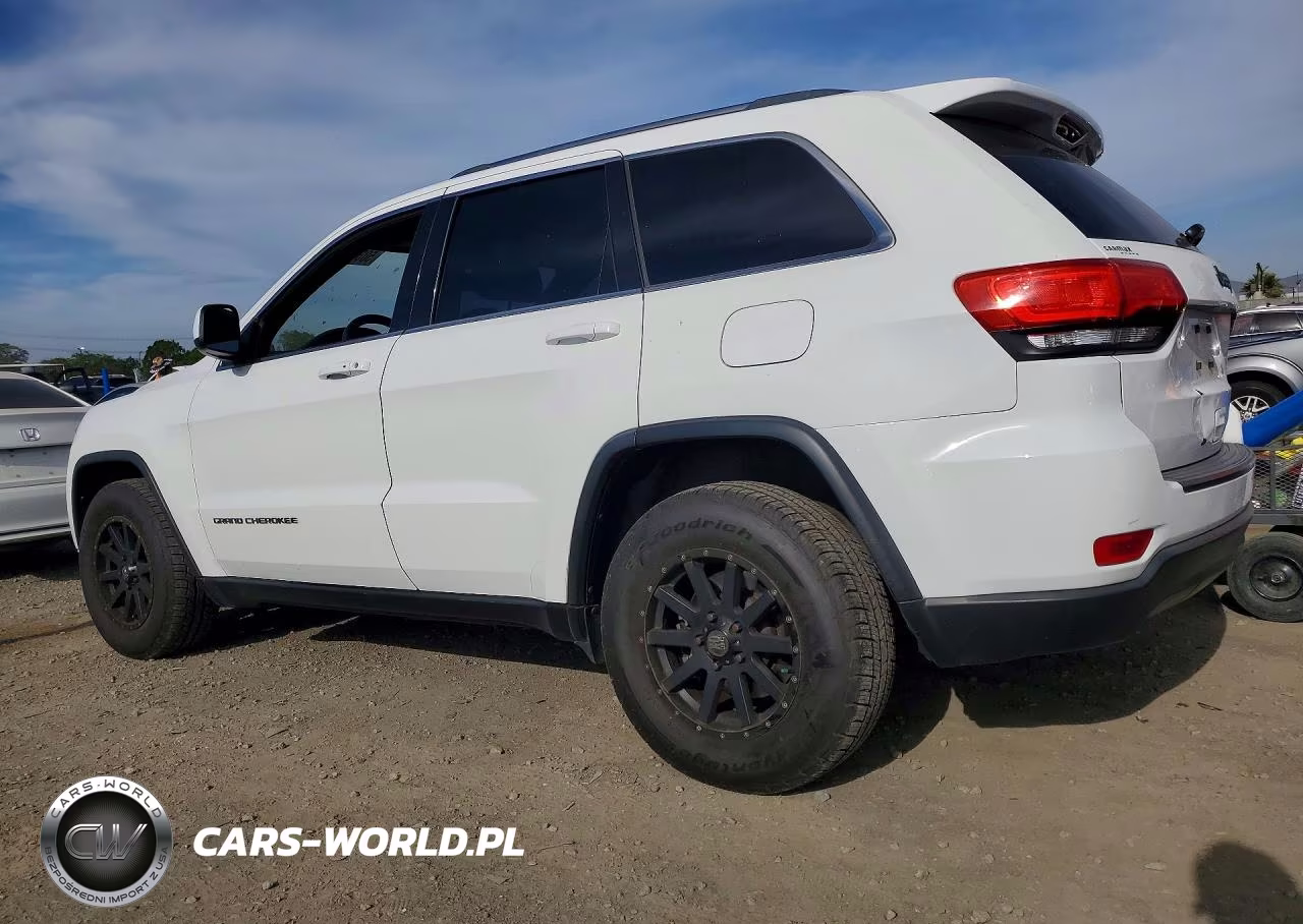 2014 Jeep Grand Cherokee Laredo VIN:1C4RJEAG8EC580830 - 2