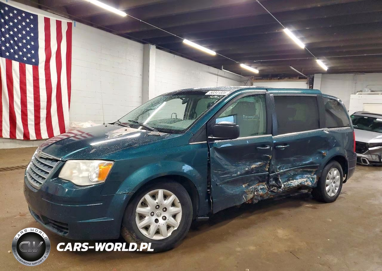 2009 Chrysler Town & Country Lx