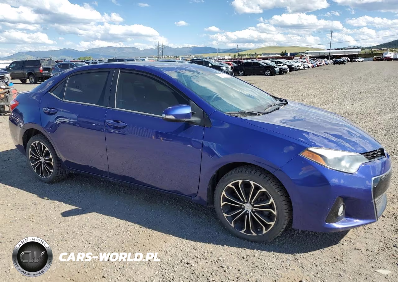 2014 Toyota Corolla L VIN:5YFBURHEXEP158215 - 4