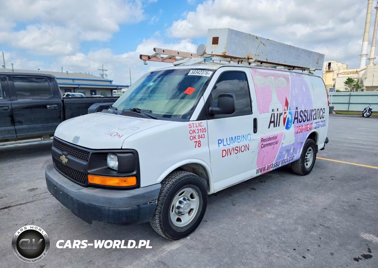 2013 Chevrolet Express G2500 Lt