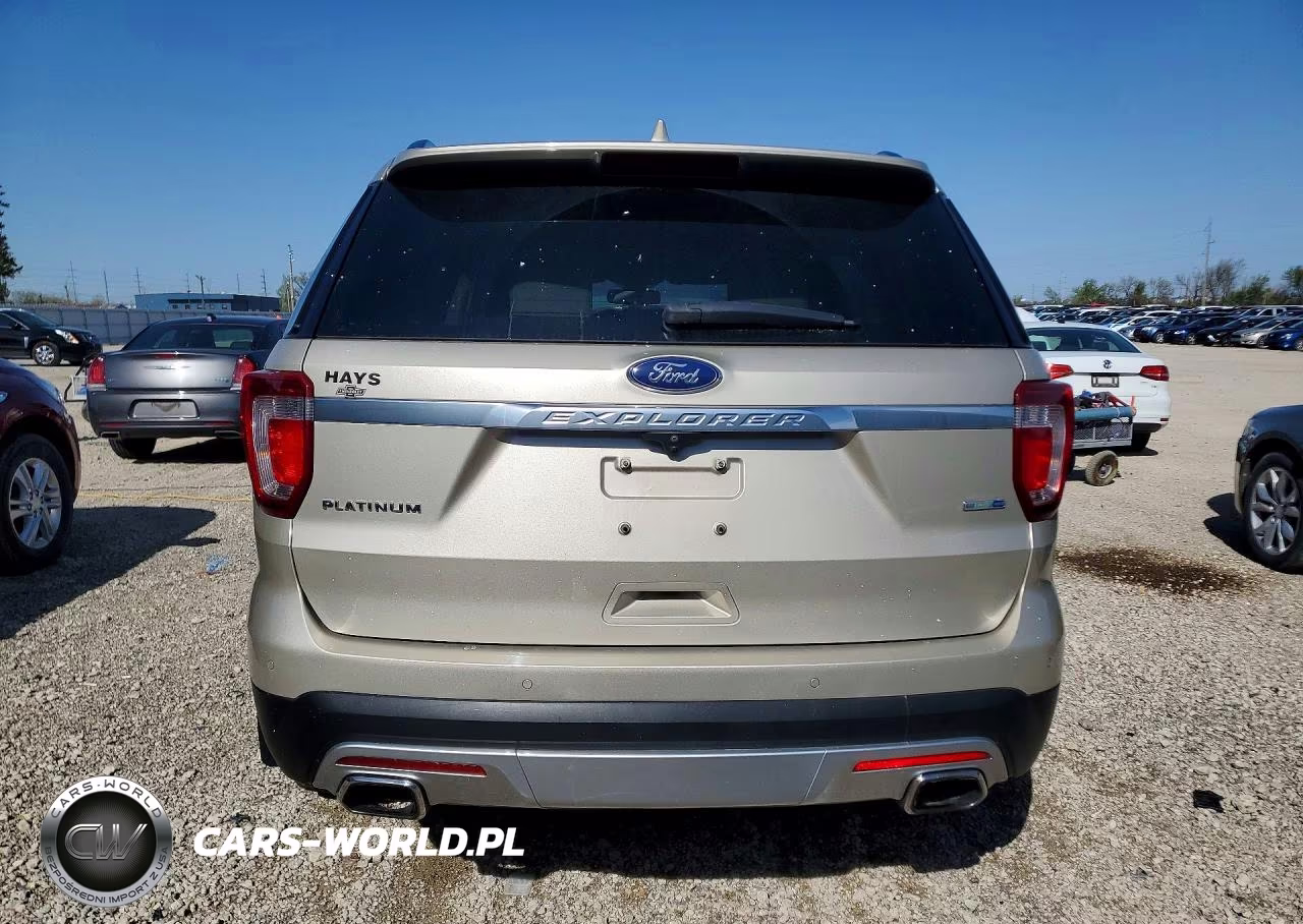 2017 Ford Explorer Platinum VIN:1FM5K8HT6HGC09612 - 6